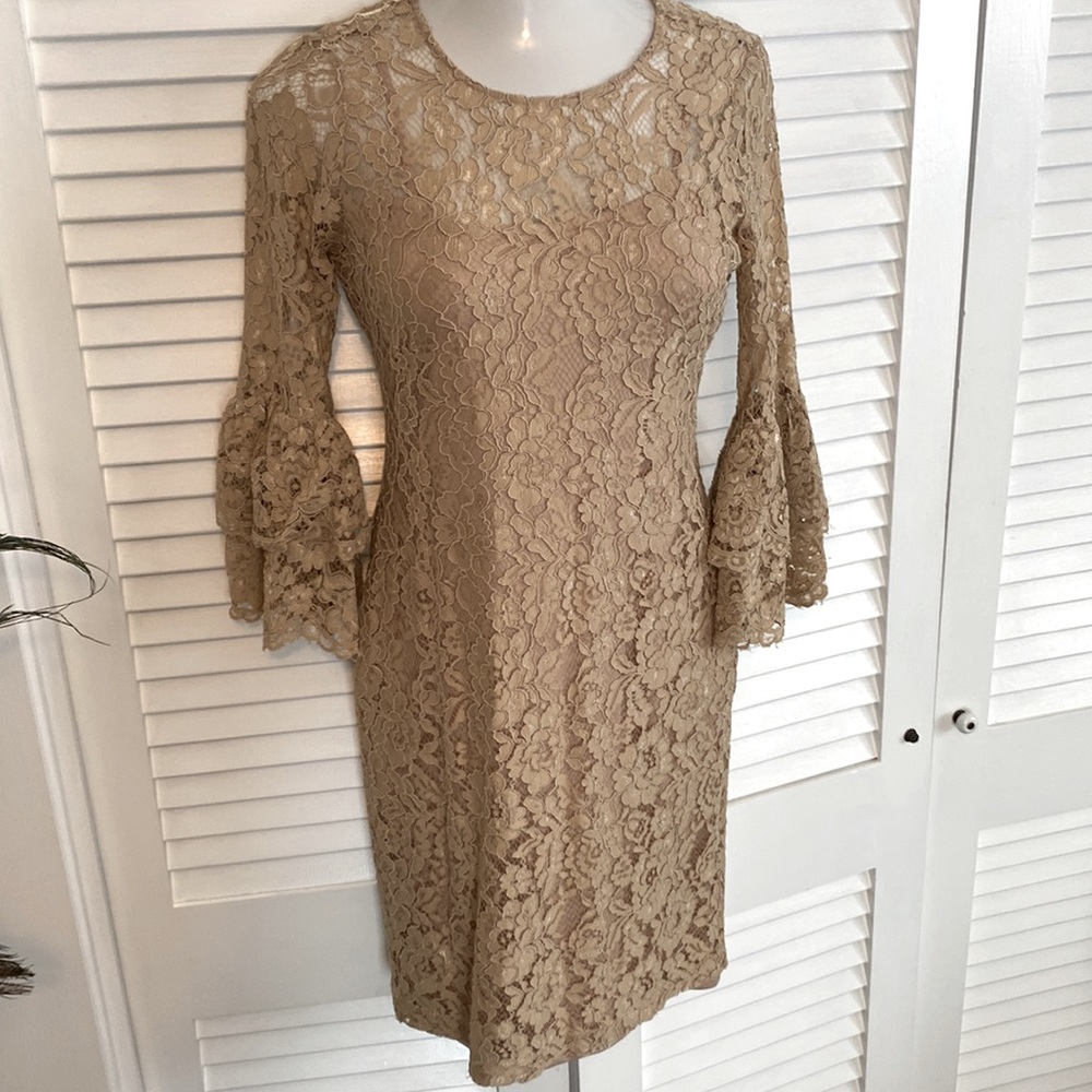 Calvin Klein nude Lace ruffled bell sleeve fully lined dress 4 bodycon